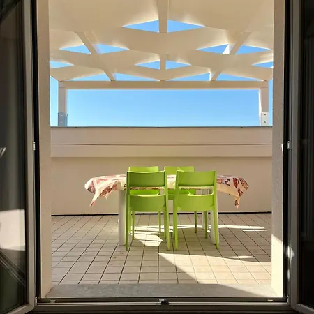 Stella Di Casa Paola Senigallia
